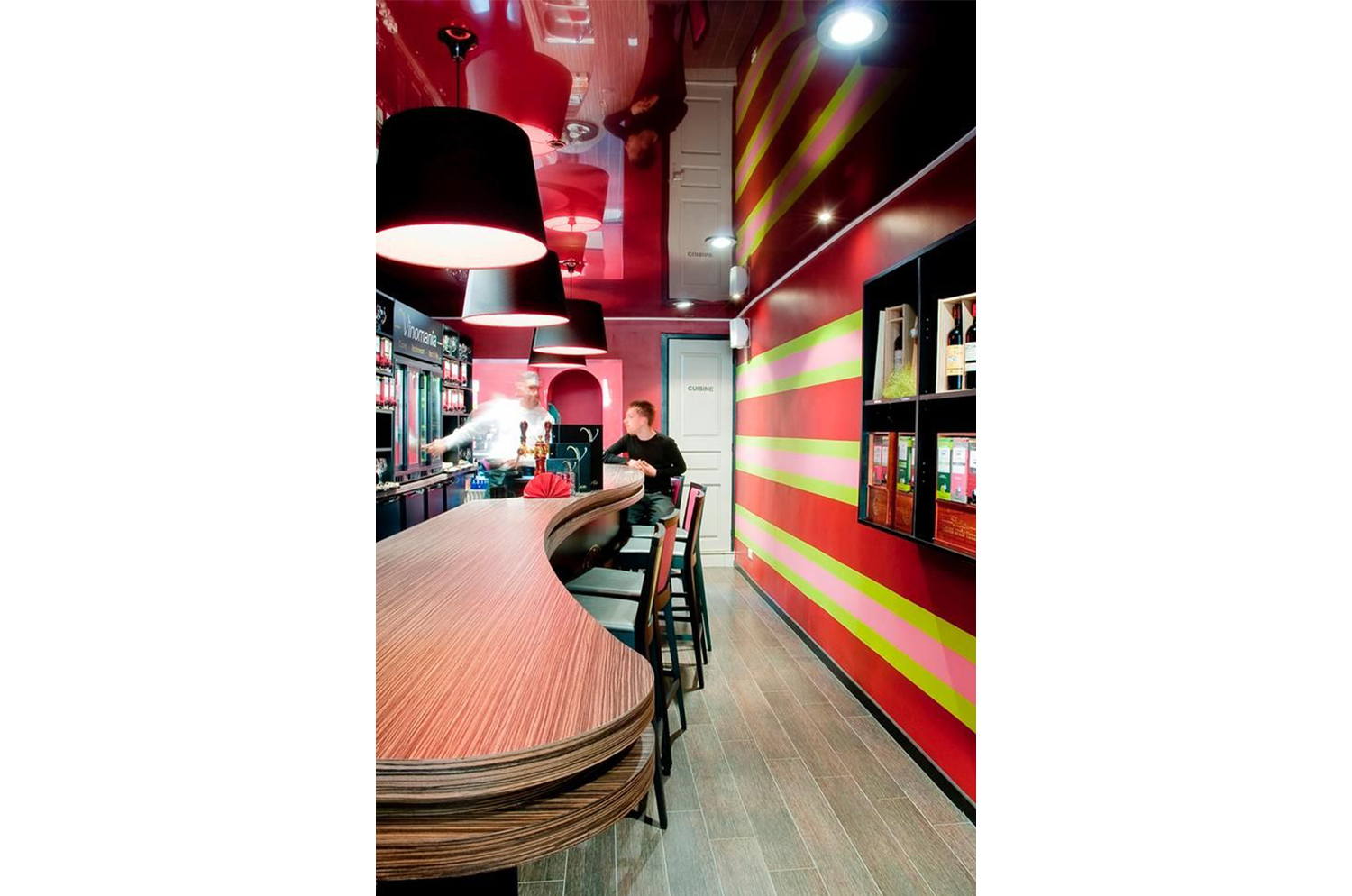 Aménagement d’un bar à vin à Namur