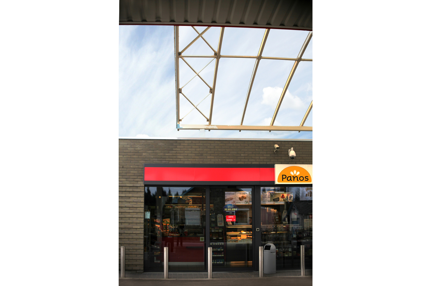 Nouvelle station & Shop all-in-line