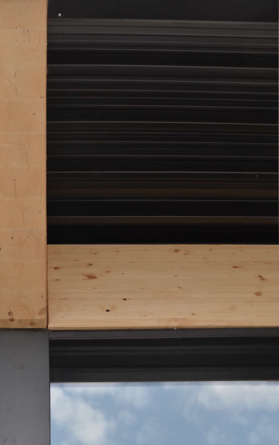 STATION SERVICE À LA PLANTE