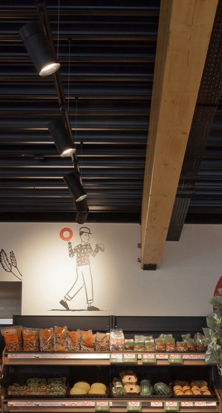 STATION SERVICE À LA PLANTE