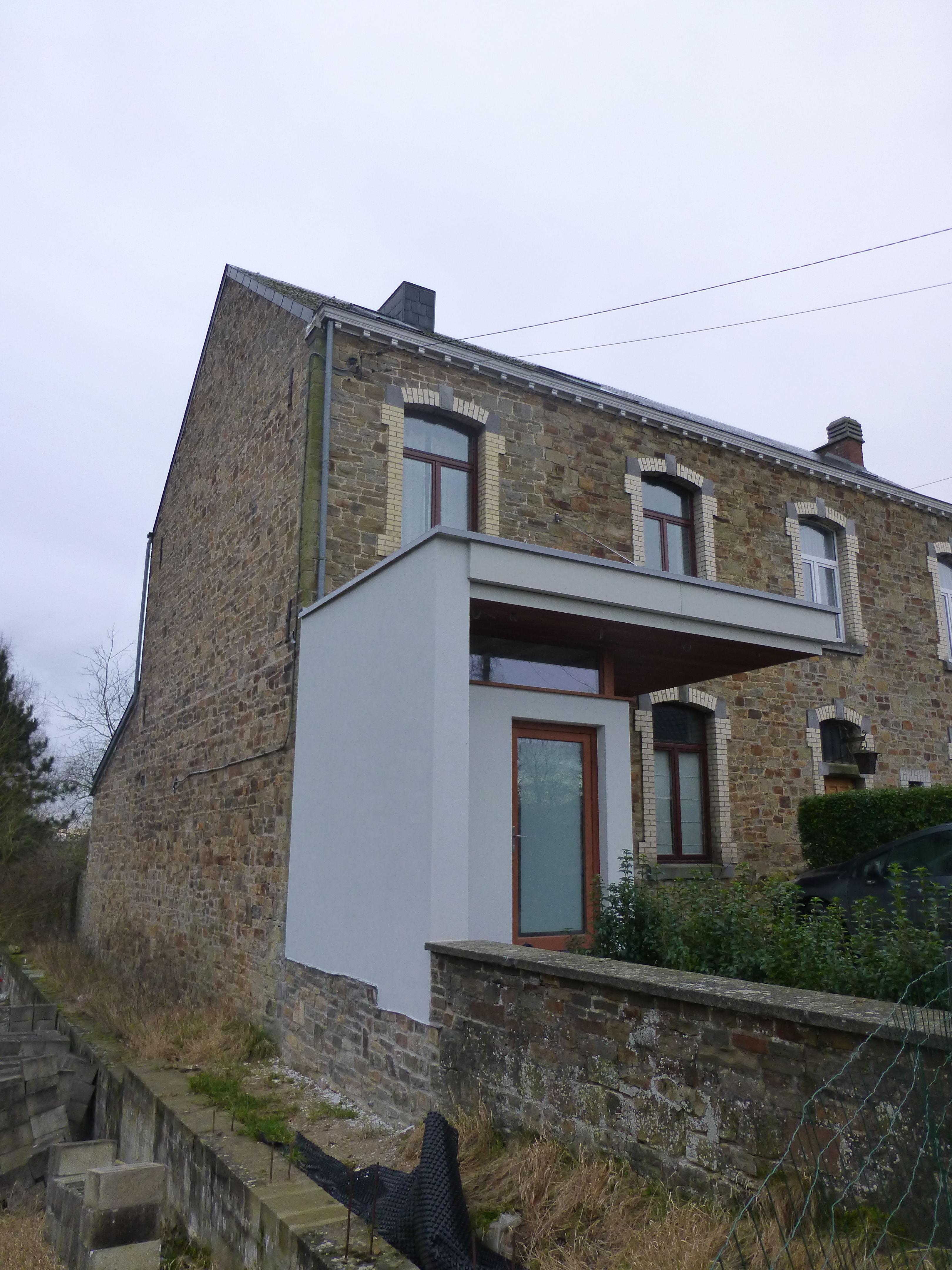 Création d’un sas d’entrée à Courrière